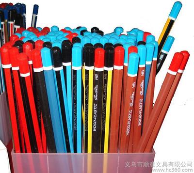 环保铅笔 抽条圆杆与木塑铅笔的细节之美，学生用品批发优选